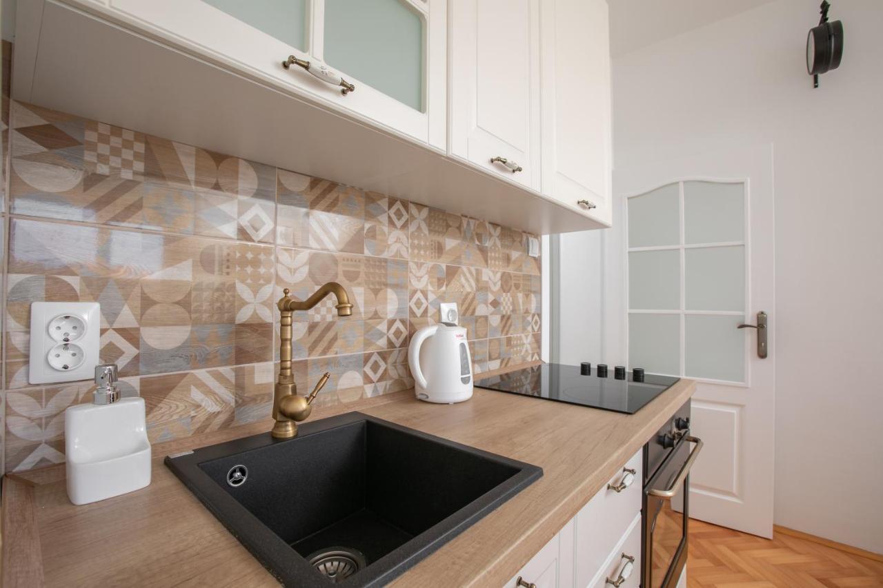 פודגורה Apartman Ana Boric מראה חיצוני תמונה