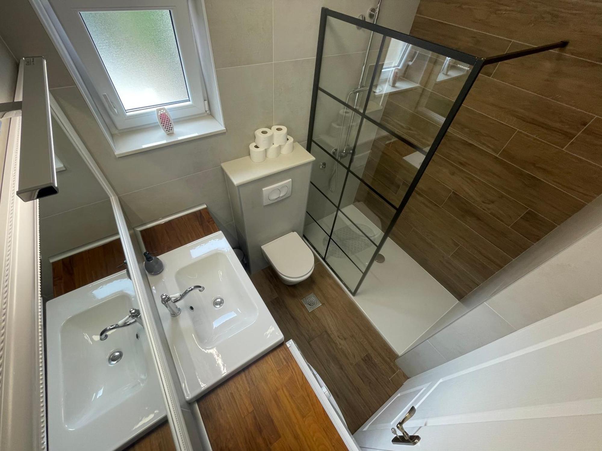פודגורה Apartman Ana Boric מראה חיצוני תמונה